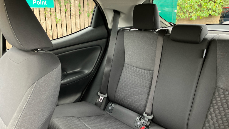 Toyota Yaris 1.5 Hybrid Design 5dr CVT Hybrid Hatchback